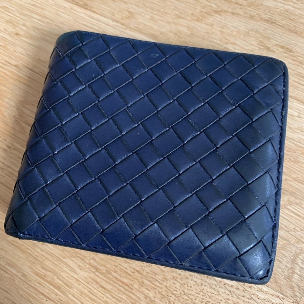 Bottega Veneta Men’s Nappa Blue leather wallet